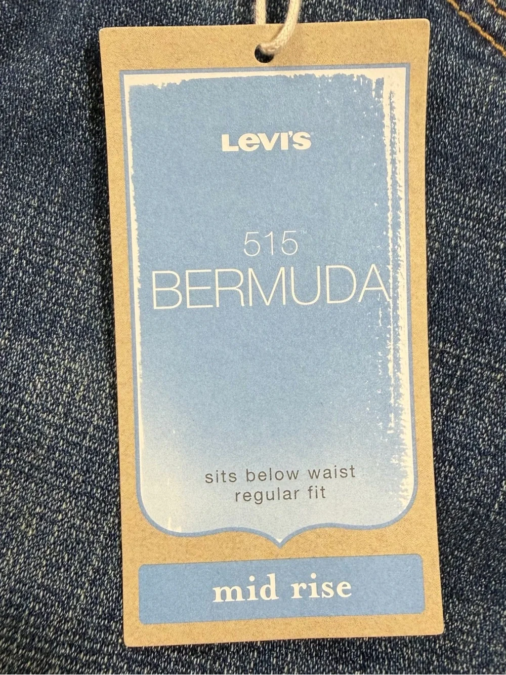 Levis 515 Bermuda Shorts Womens 4 Mid Rise Cuffed Denim Flap Pockets NWT